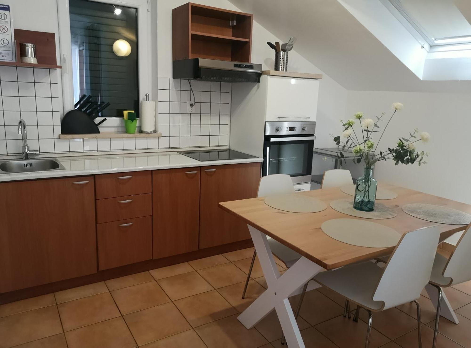 Vila Jadran 오미스 외부 사진
